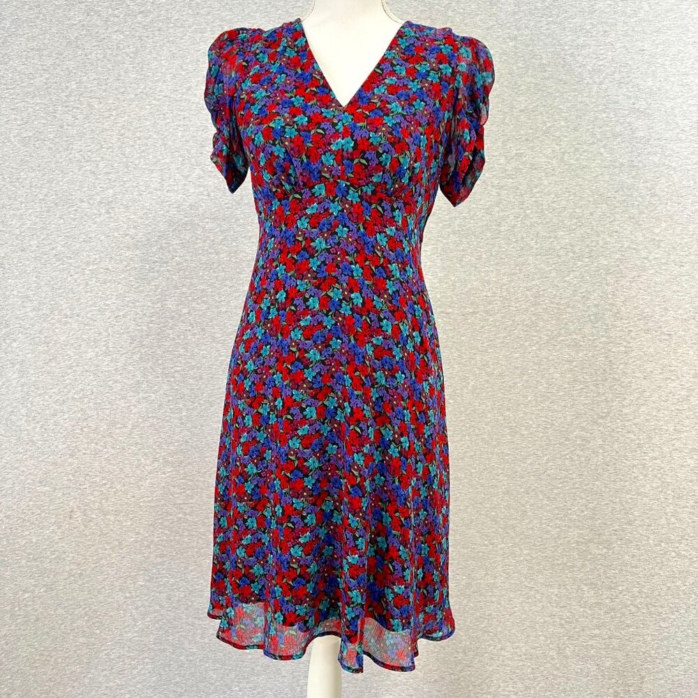 Vintage-Inspired Calvin Klein Floral Chiffon Dress Size 4 With Puff Sleeves & V-